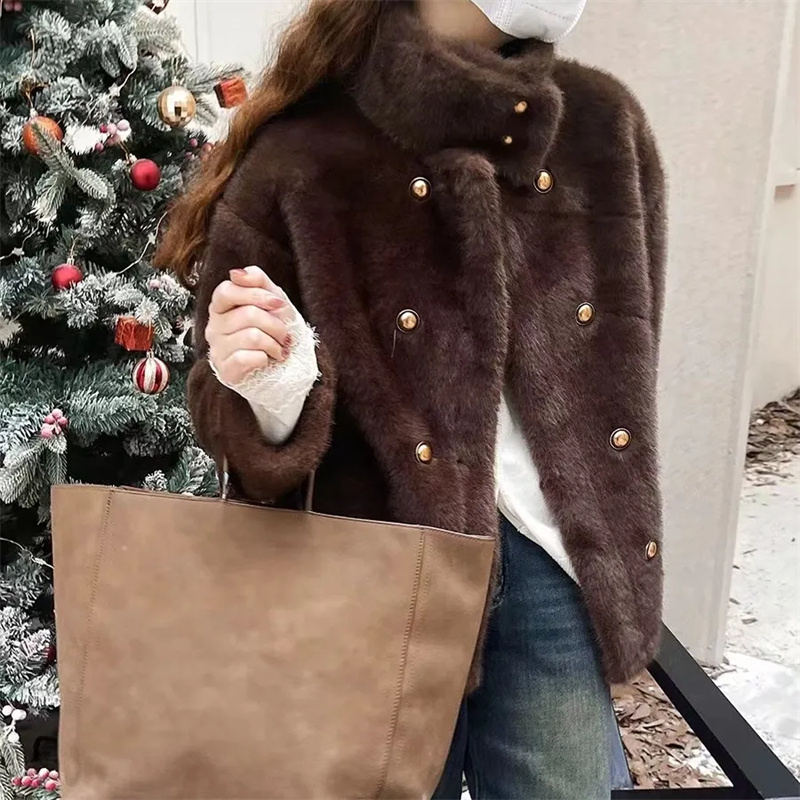 Cappotto di velluto di visone  - Velvet Ribbon Roll recensione e prezzo