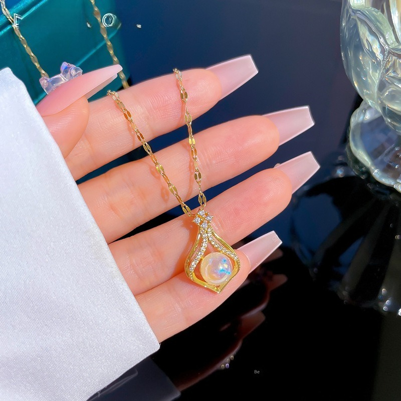 Collana da donna elegante con  - Pearl Trim Chain recensione e prezzo